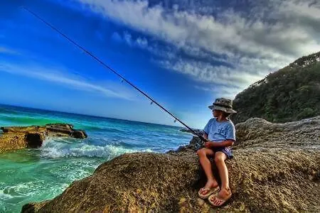 Oceanview Glamping Pod ロッジ カルダフ